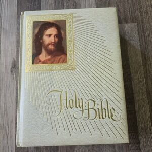 The New American Bible 1971-1972 Edition Fireside Family Edition‎ Very Good